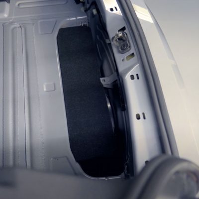 Cupra Born subwoofer | ROCK-4 passiv | usynlig i bagagerummet | OPTION