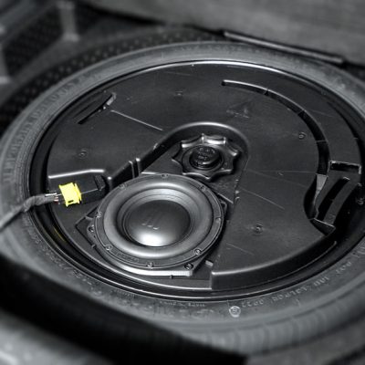 Beats subwoofer udskiftningssæt | Seat Leon 5F / Seat Leon KL / Ateca / Tarraco / VW T-ROC (4 punkts)